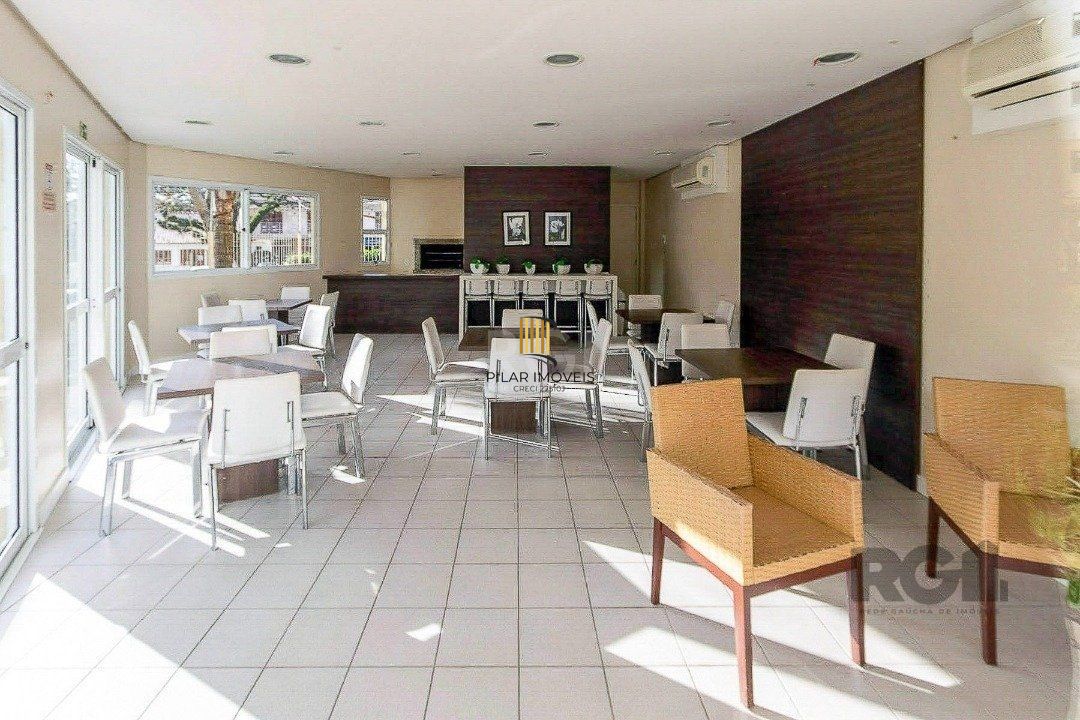 Apartamento 2 dormitórios no bairro Cristal