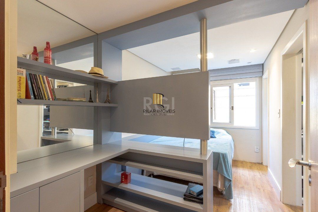 Casa Condominio para Venda - 210.69m², 3 dormitórios, sendo 2 suites, 4 vagas - Jardim Isabel