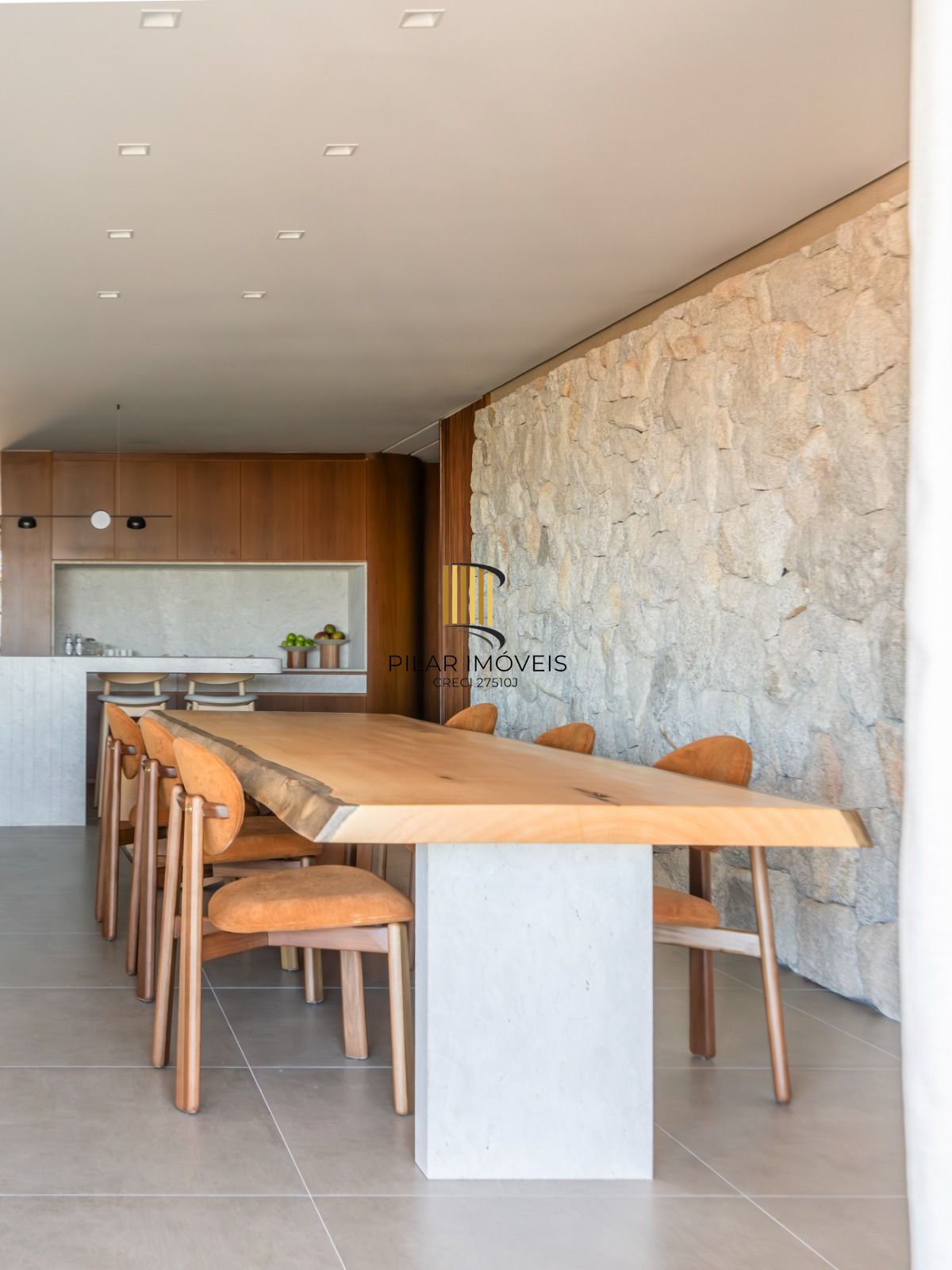 Cobertura para Venda - 483.85m², 3 dormitórios, sendo 3 suites, 4 vagas - Vila Assunção