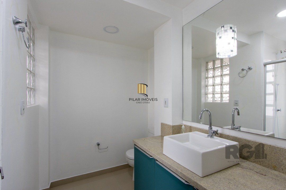 Cobertura 2 quartos, 2 banheiros, 1 vaga, terraço, elevador, condomínio com infra, Bairro Cristal