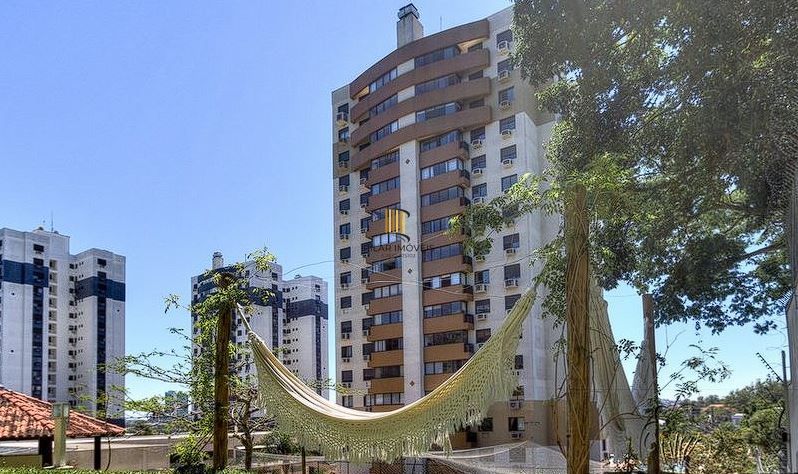 Apartamento 3 dormitórios no bairro Cristal