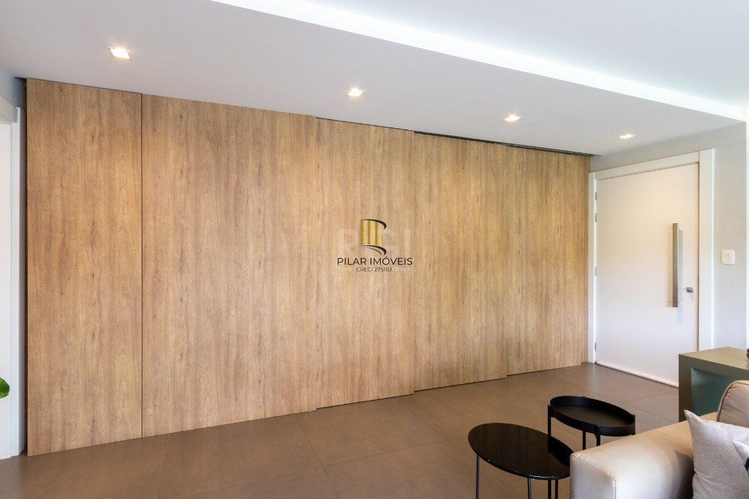 Apartamento para Venda - 164m², 3 dormitórios, sendo 3 suites, 3 vagas - Pedra Redonda