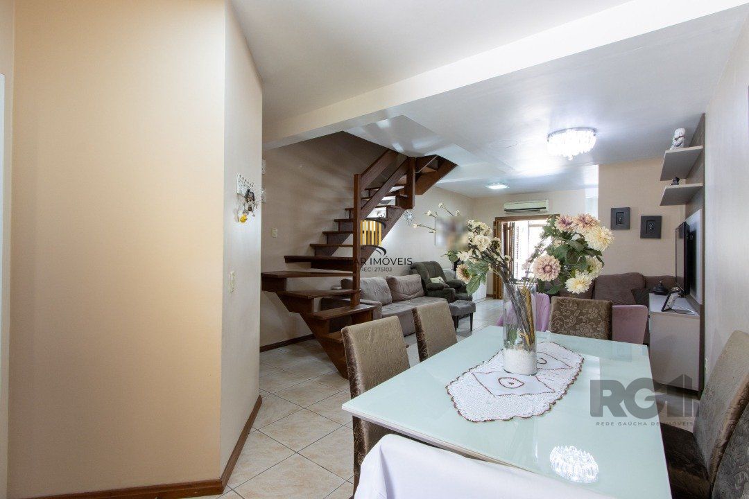 Casa 3 dormitórios no bairro Espírito Santo