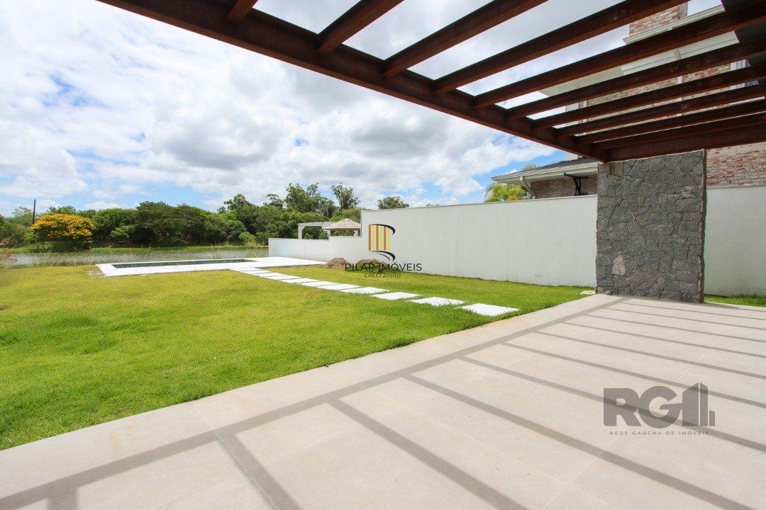 Casa de Condomínio 4 dormitórios no bairro Belém Novo