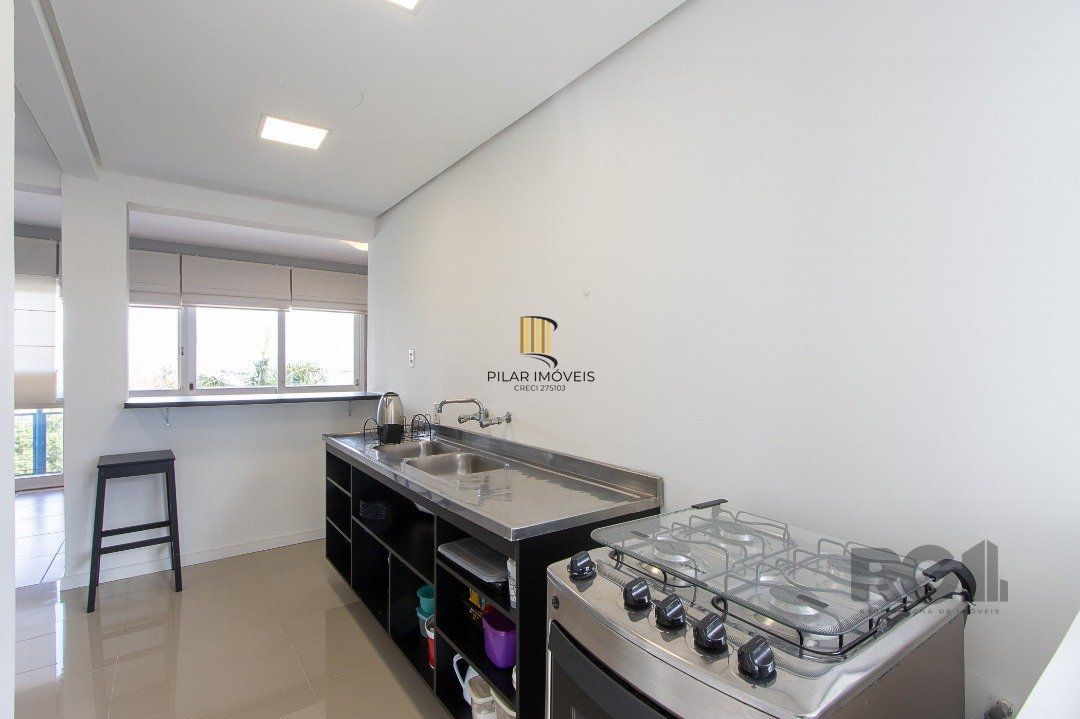 Apartamento com 3 dormitórios na Rua Dr. Barcelos