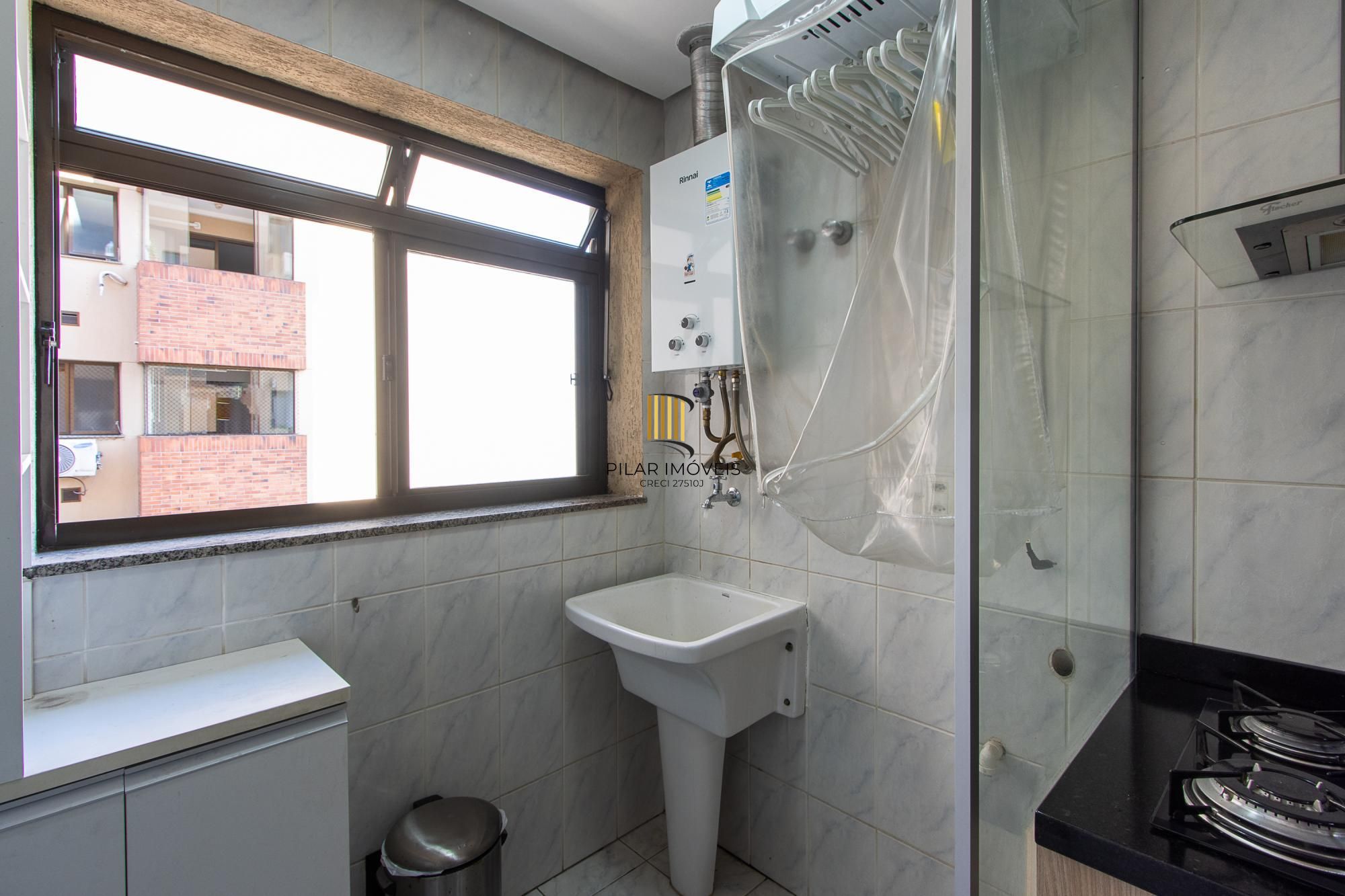 Apartamento 3 dormitórios no bairro Cristal