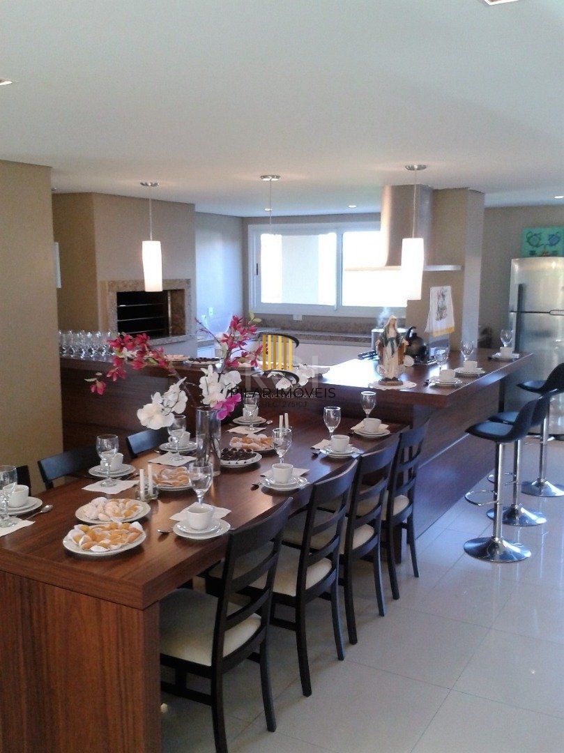 Apartamento para Venda - 80.3m², 3 dormitórios, sendo 1 suites, 2 vagas - Menino Deus