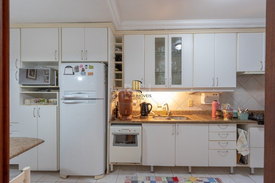 Apartamento para Venda - 160m², 3 dormitórios, sendo 1 suites, 2 vagas - Centro Histórico