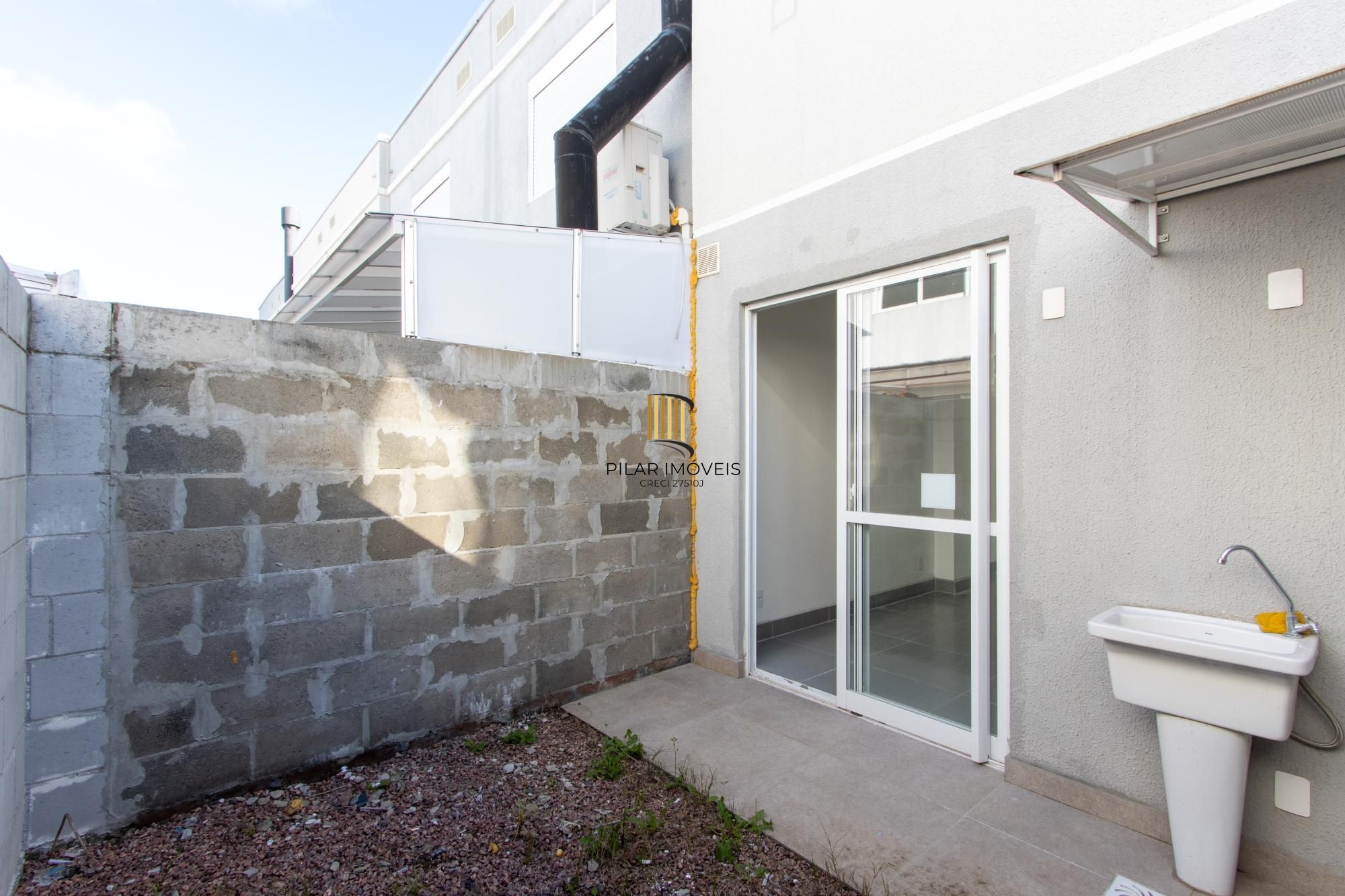 Casa de Condomínio com 2 dormitórios à venda, 88m² - Vila Nova