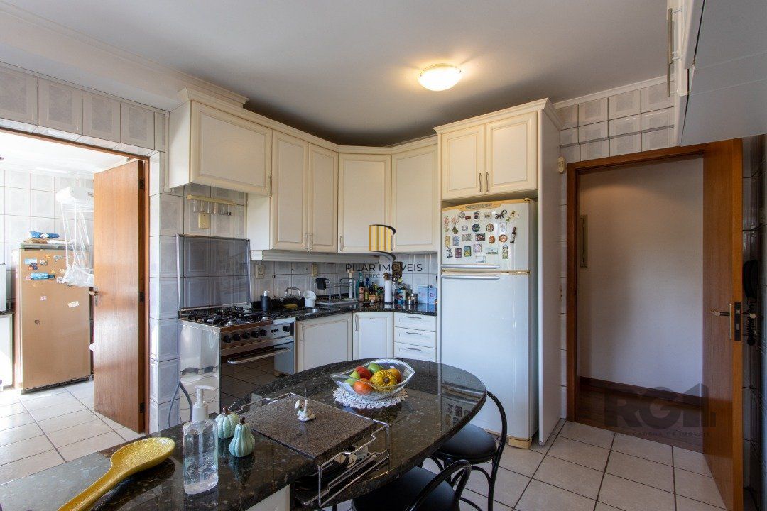 Apartamento 3 dormitórios no bairro Tristeza