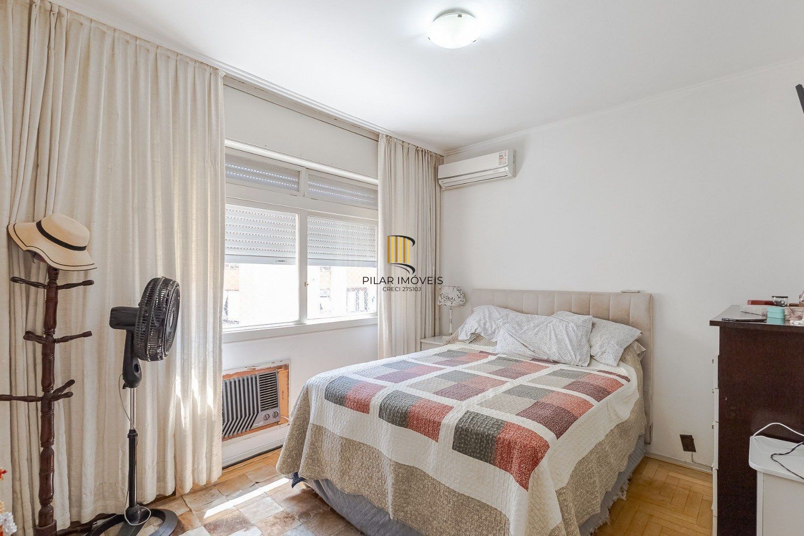 Apartamento com 3 quartos, 1 vaga e 106.73m² - Bairro Independência