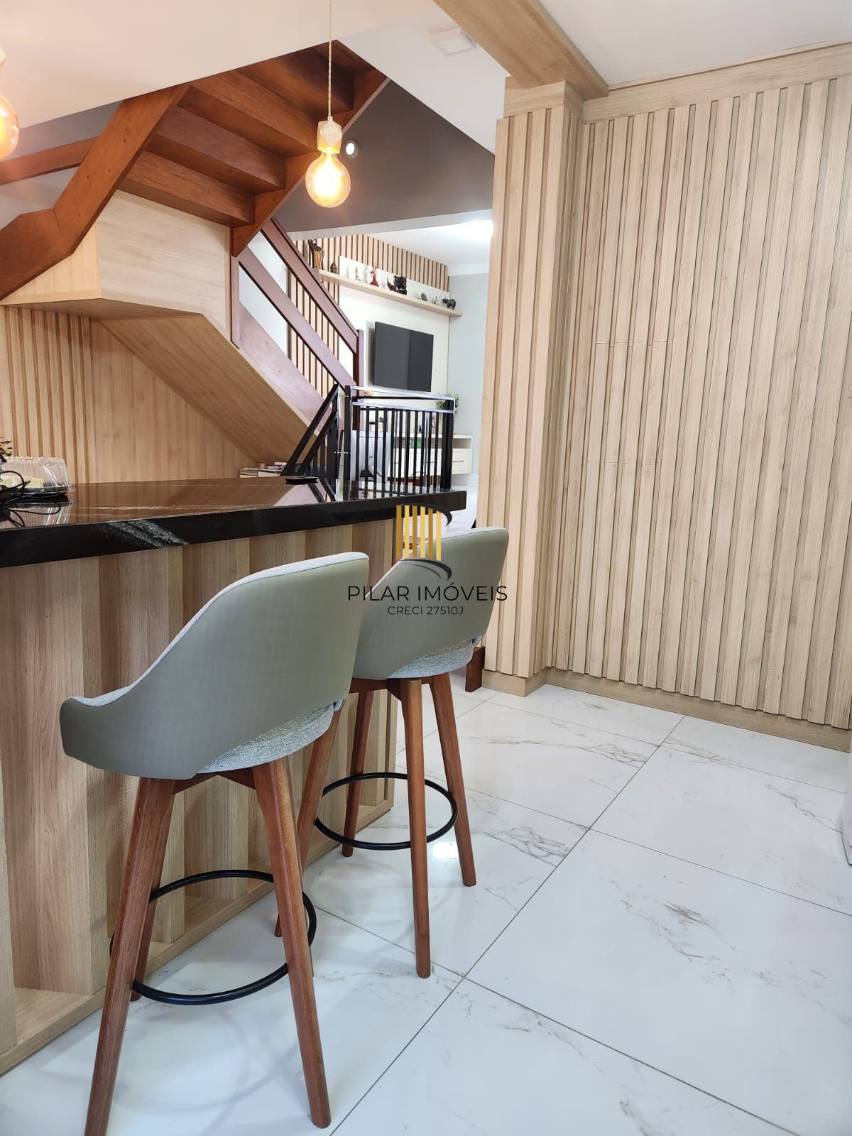 Ótima casa em condomínio fechado na Vila Nova, em Porto Alegre!