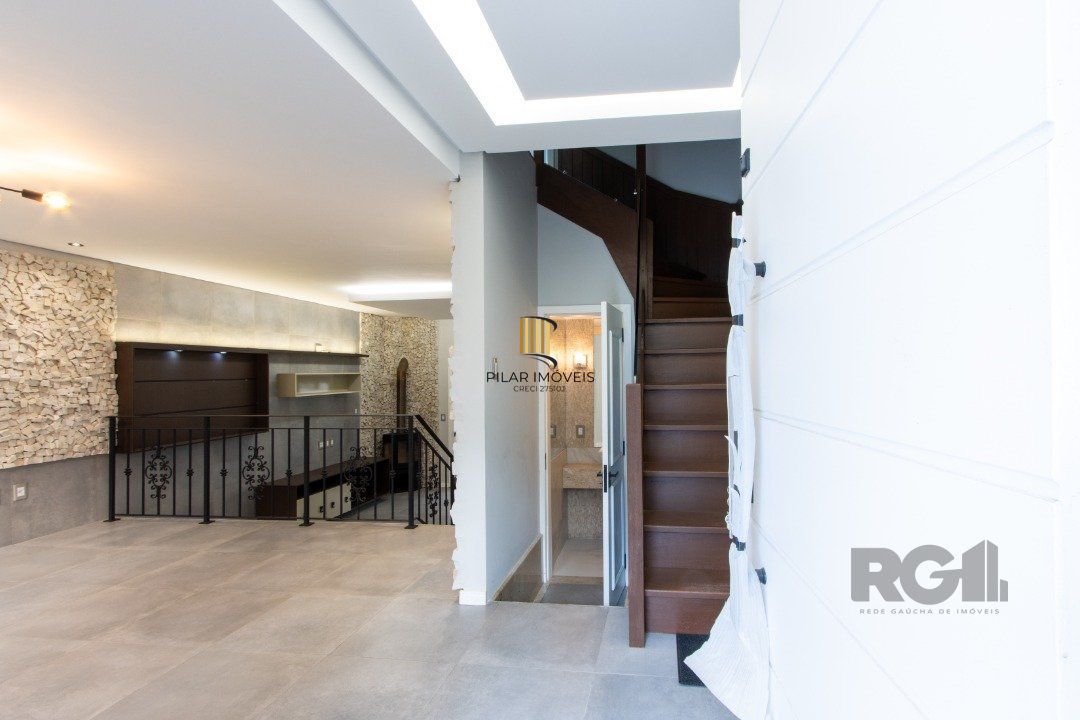 Casa 3 dormitórios à venda Ipanema  - Impecável - Totalmente reformada e mobiliada.