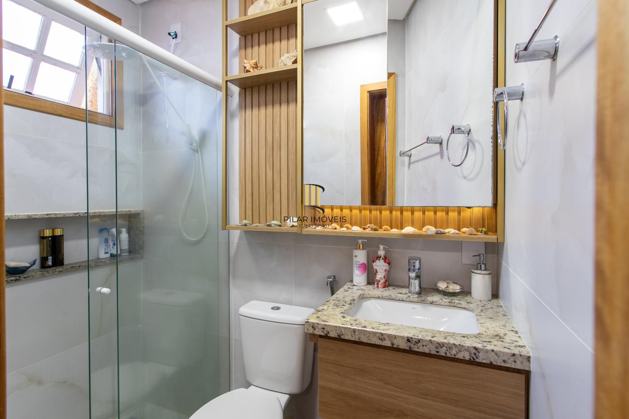 Casa 5 dormitórios no bairro Vila Assunção