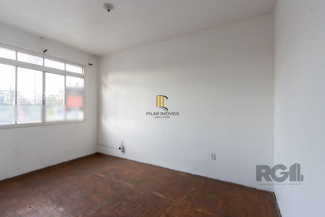 Apartamento à Venda - 2 Dormitórios na Av. Do Forte.