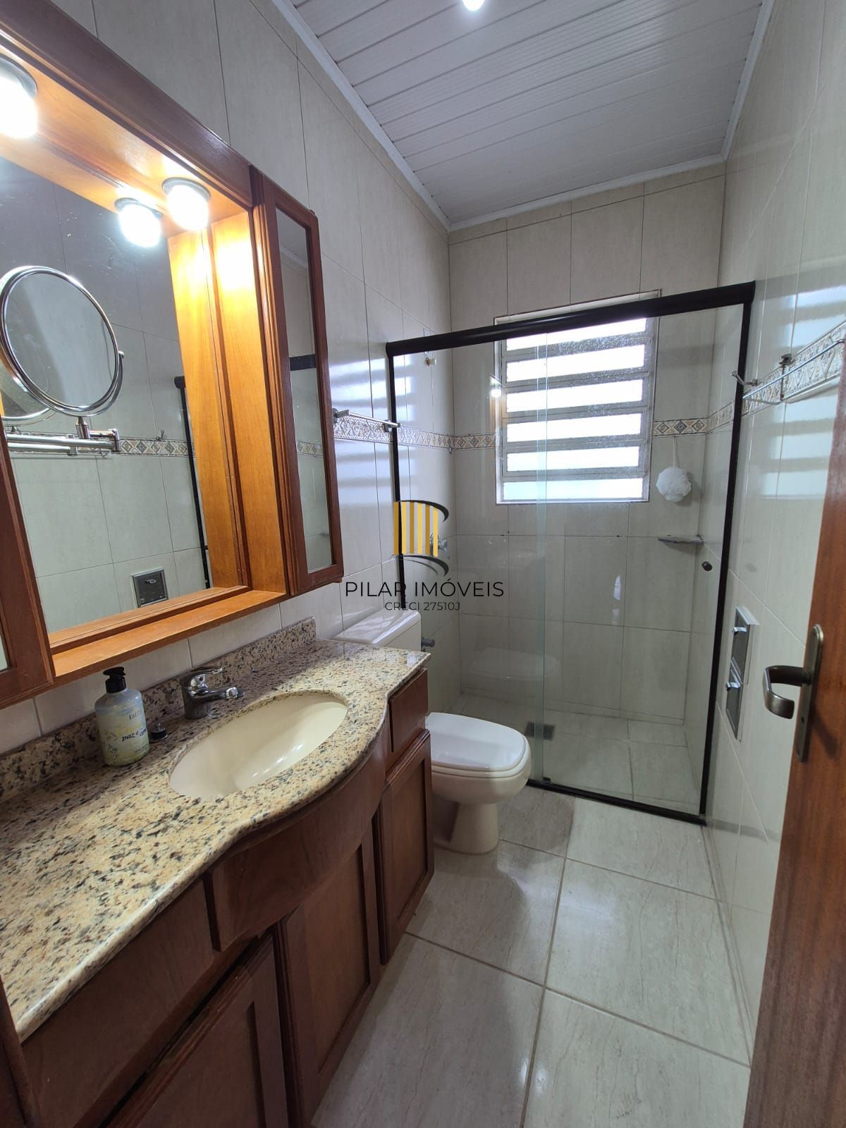 Casa de Condomínio 3 dormitórios no bairro Cavalhada