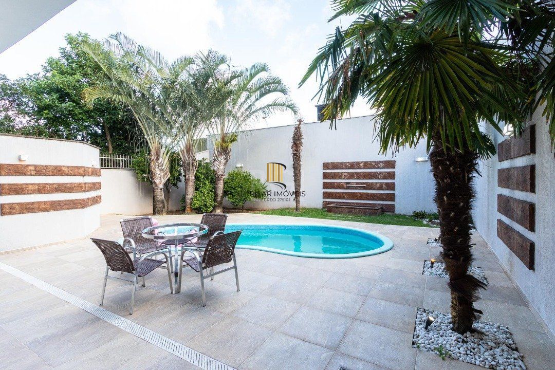 Casa para Venda - 463m², 4 dormitórios, sendo 4 suites, 4 vagas - Ipanema