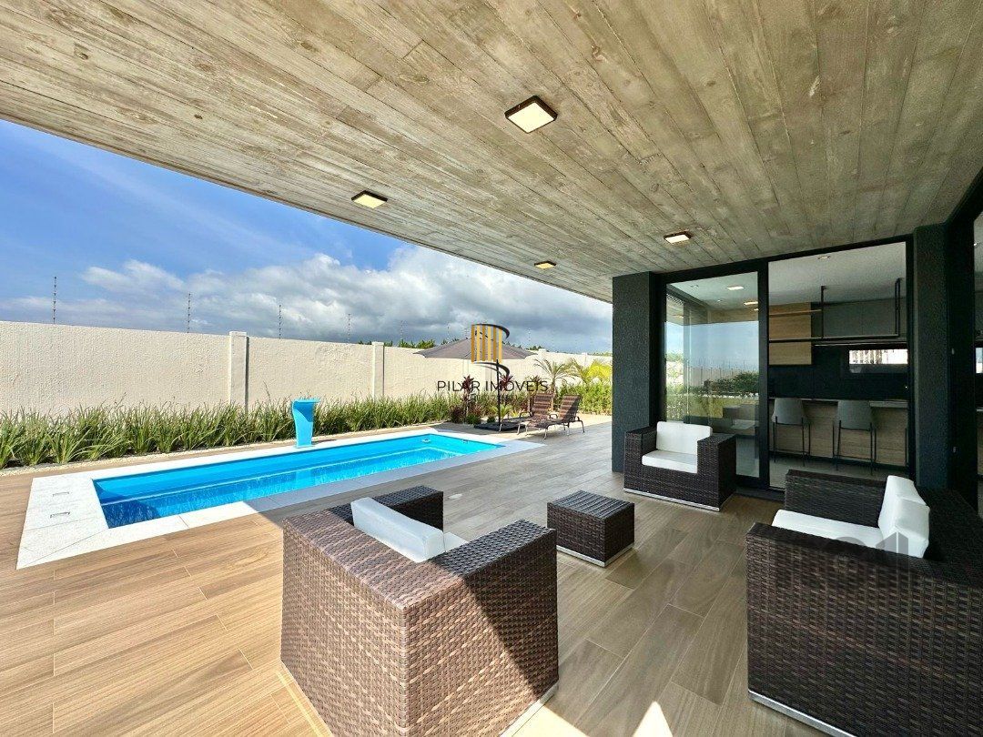 Casa de Condomínio 5 dormitórios no bairro Praia da Conceição