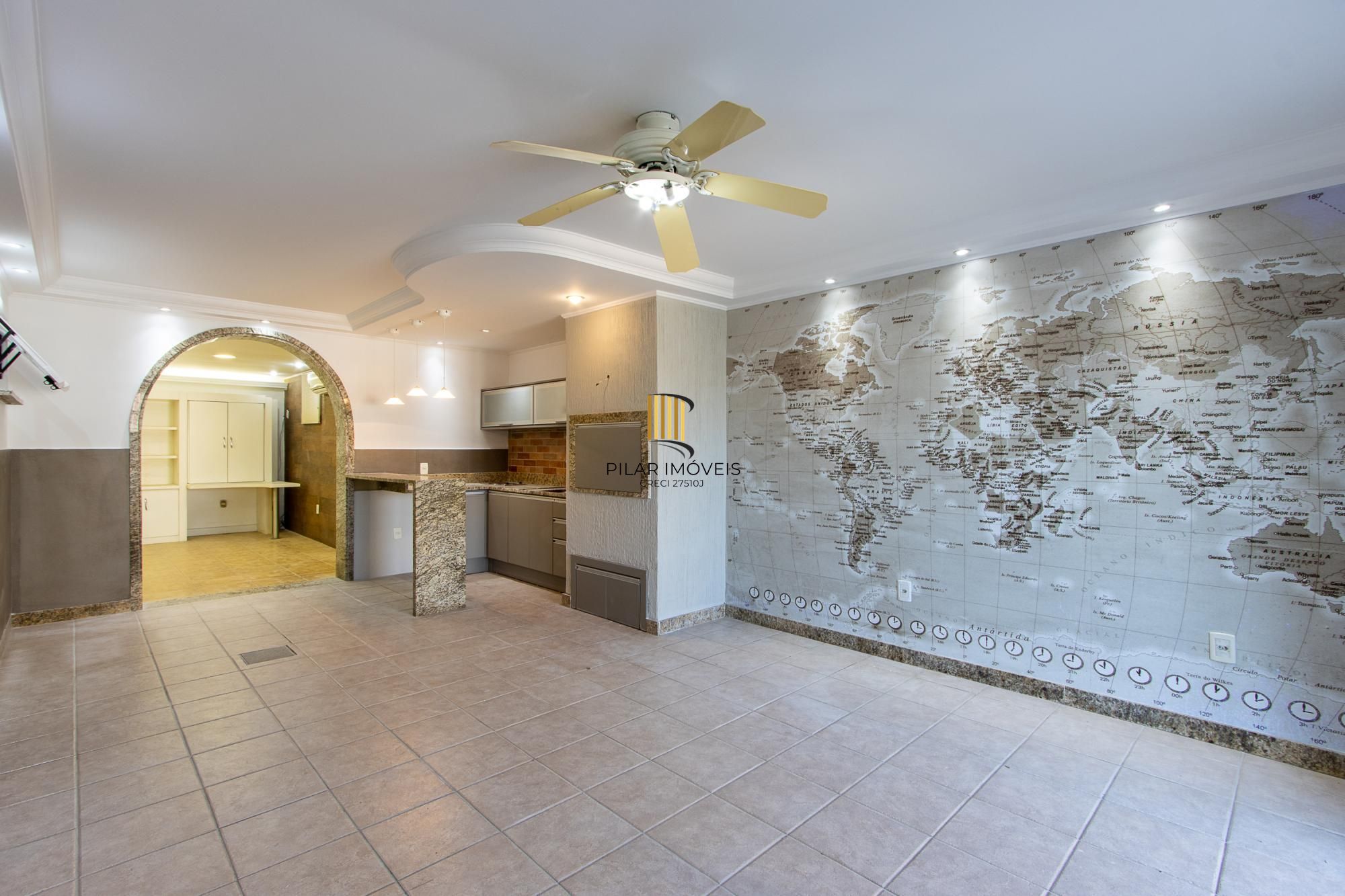 Casa com 4 dormitórios no Espírito santo