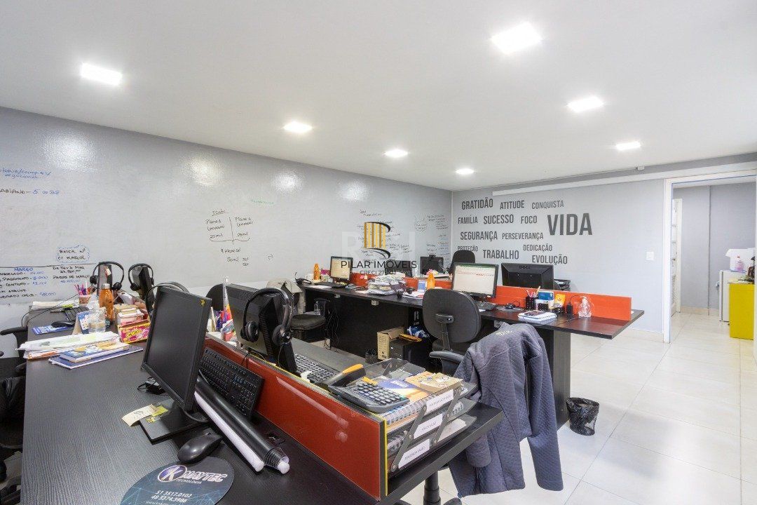 Sala em andar inteiro com 157,44  privativos