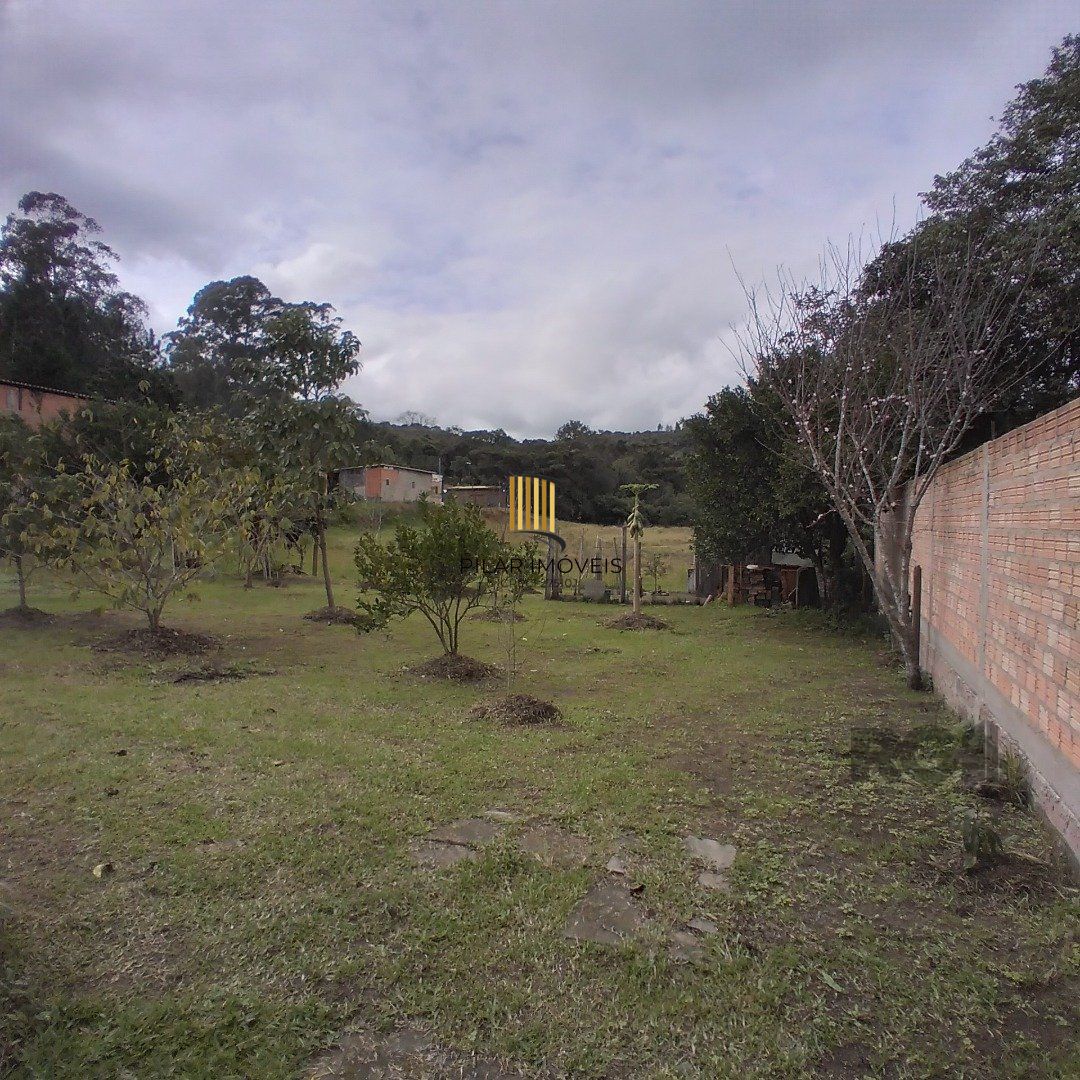 Casa 4 dormitórios no bairro Restinga
