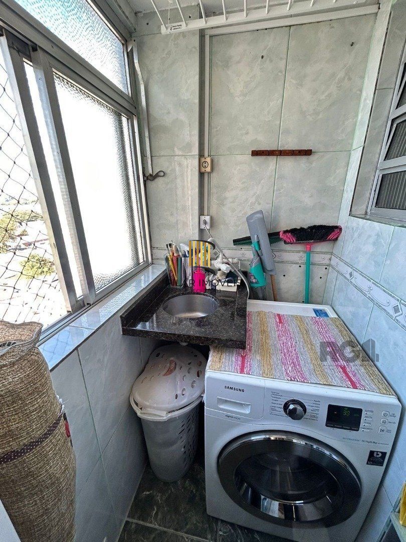 Apartamento 2 quartos, com 1 vaga de garagem, elevador, infra, Bairro Cristal