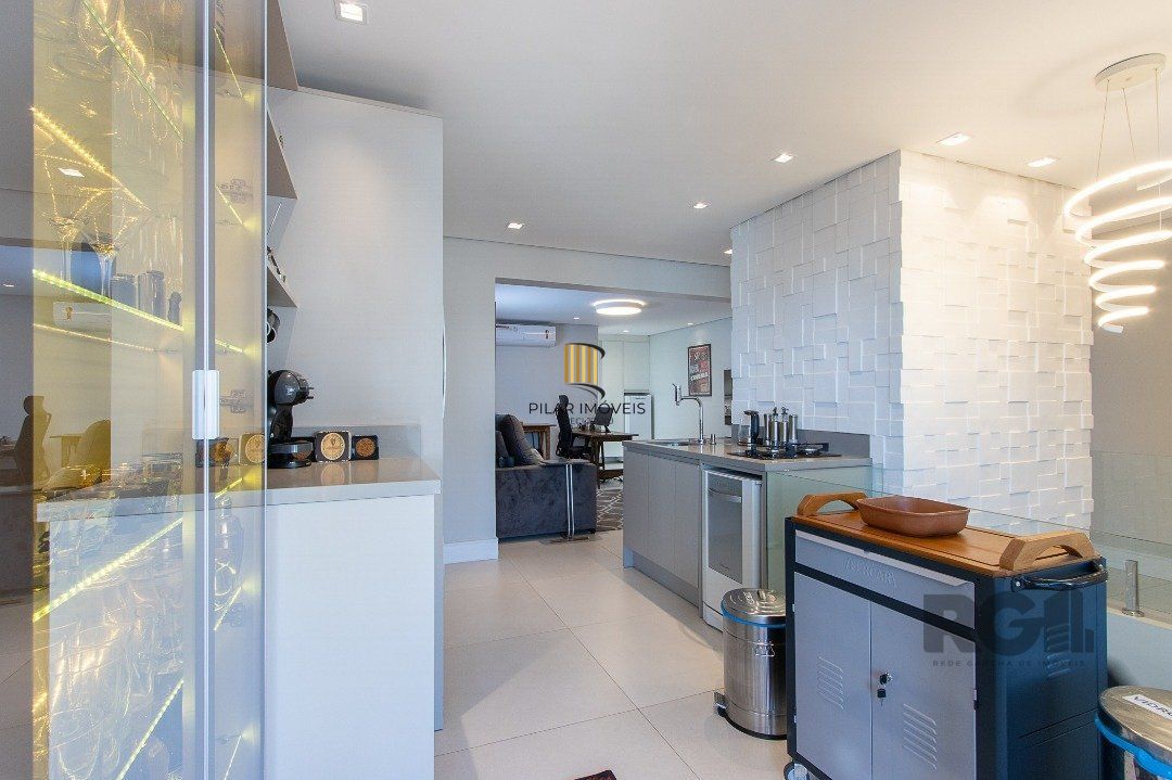 Apartamento para Venda - 457.17m², 3 dormitórios, sendo 1 suites, 4 vagas - Tristeza