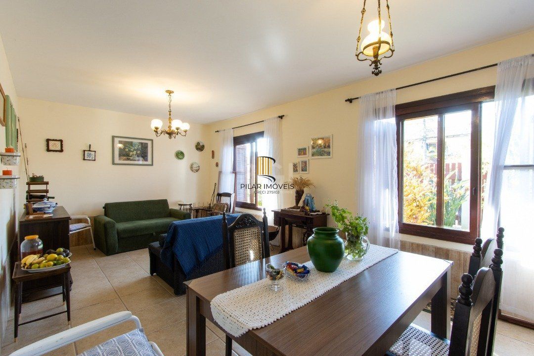 Casa para Venda - 111m², 3 dormitórios, sendo 1 suites, 1 vaga - Espirito Santo