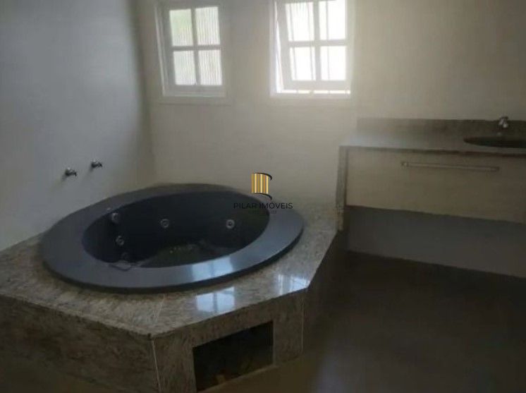 Casa 5 dormitórios I 1 suíte -  Bairro Cristal