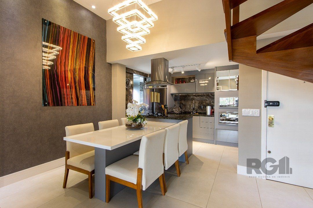 Cobertura para Venda - 209m², 3 dormitórios, sendo 1 suites, 2 vagas - Bela Vista