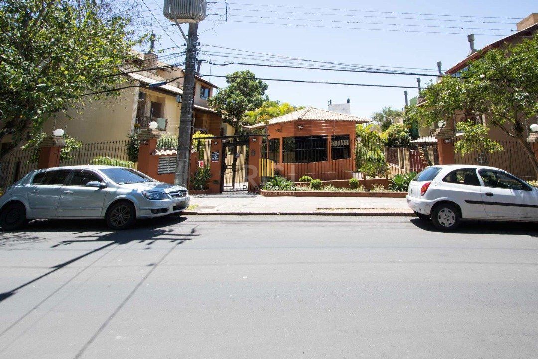Casa Condominio para Venda - 167.65m², 3 dormitórios, sendo 1 suites, 2 vagas - Tristeza