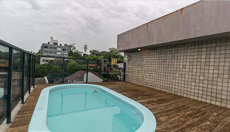 Cobertura para Venda - 207m², 3 dormitórios, sendo 1 suites, 2 vagas - Santa Tereza