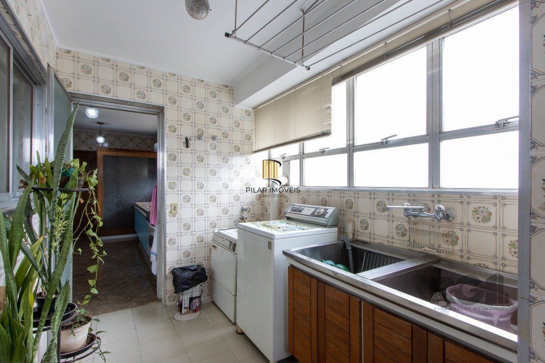 Apartamento grande em Petrópolis. com 257,90m2