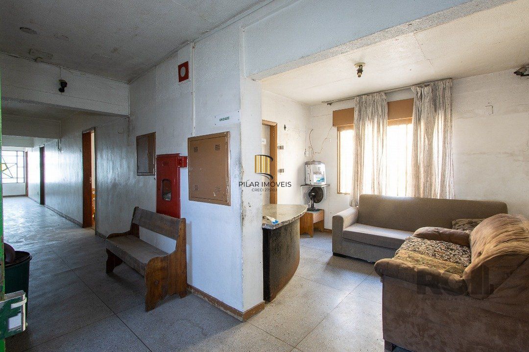 Prédio com 1063m², distribuídos em quatro pavimentos