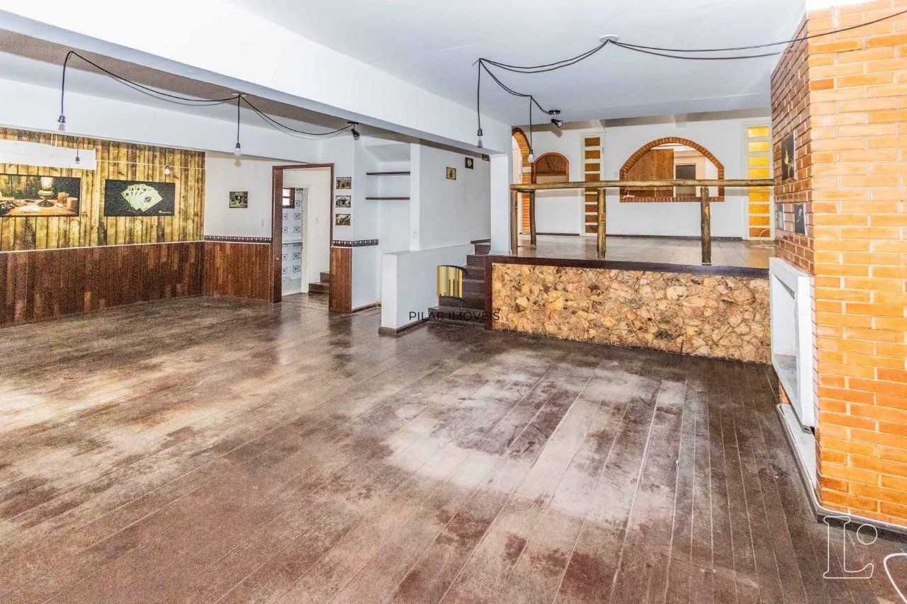 Casa Comercial no bairro Tristeza
