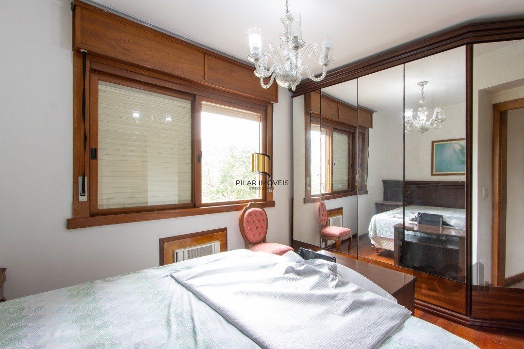 Apartamento semi mobiliado de 3 quartos com suíte no bairro Tristeza junto ao Colégio Mãe de Deus