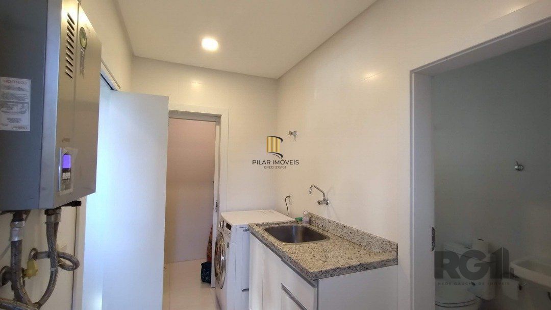 Casa de Condomínio 5 dormitórios no bairro Atlântida