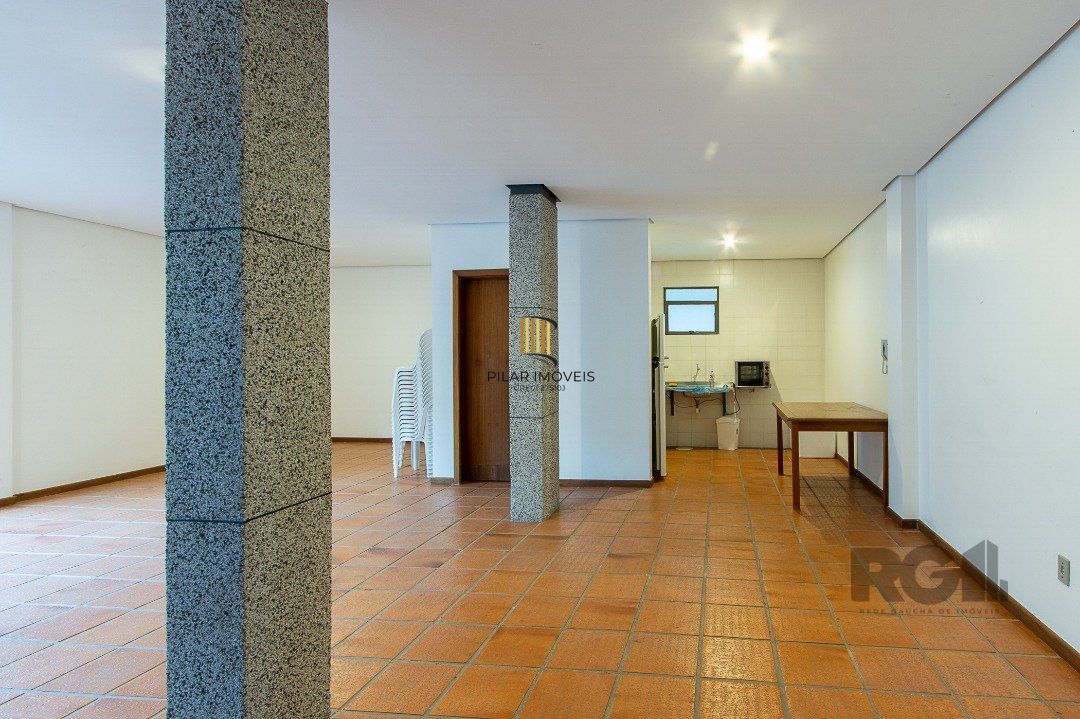 Apartamento 3 dormitórios no bairro Menino Deus