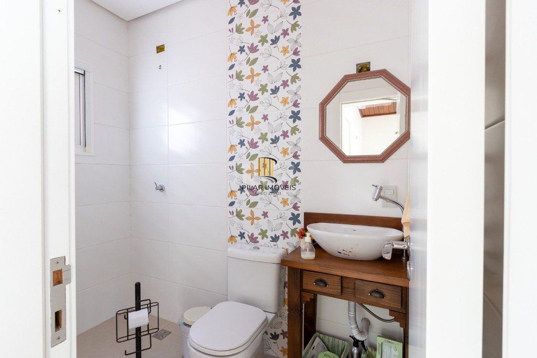 Casa para Venda - 463m², 4 dormitórios, sendo 4 suites, 4 vagas - Ipanema
