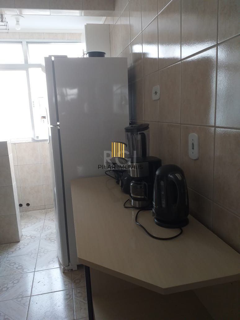 Apartamento 2 dormitórios no bairro Camaquã