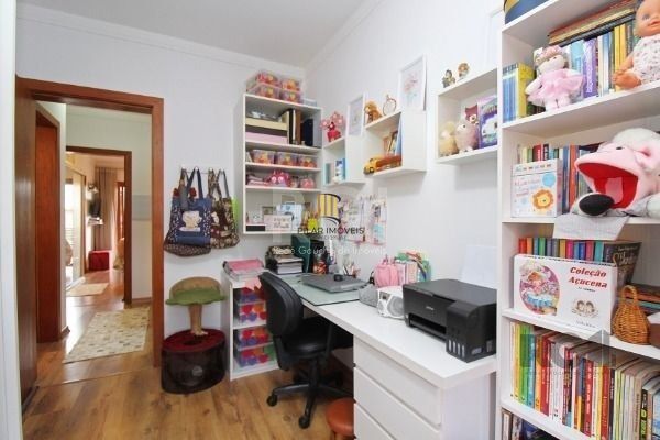 Casa para Venda - 137m², 3 dormitórios, sendo 1 suites, 1 vaga - Jardins do Prado