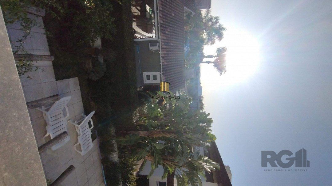 Casa de Condomínio 5 dormitórios no bairro Atlântida