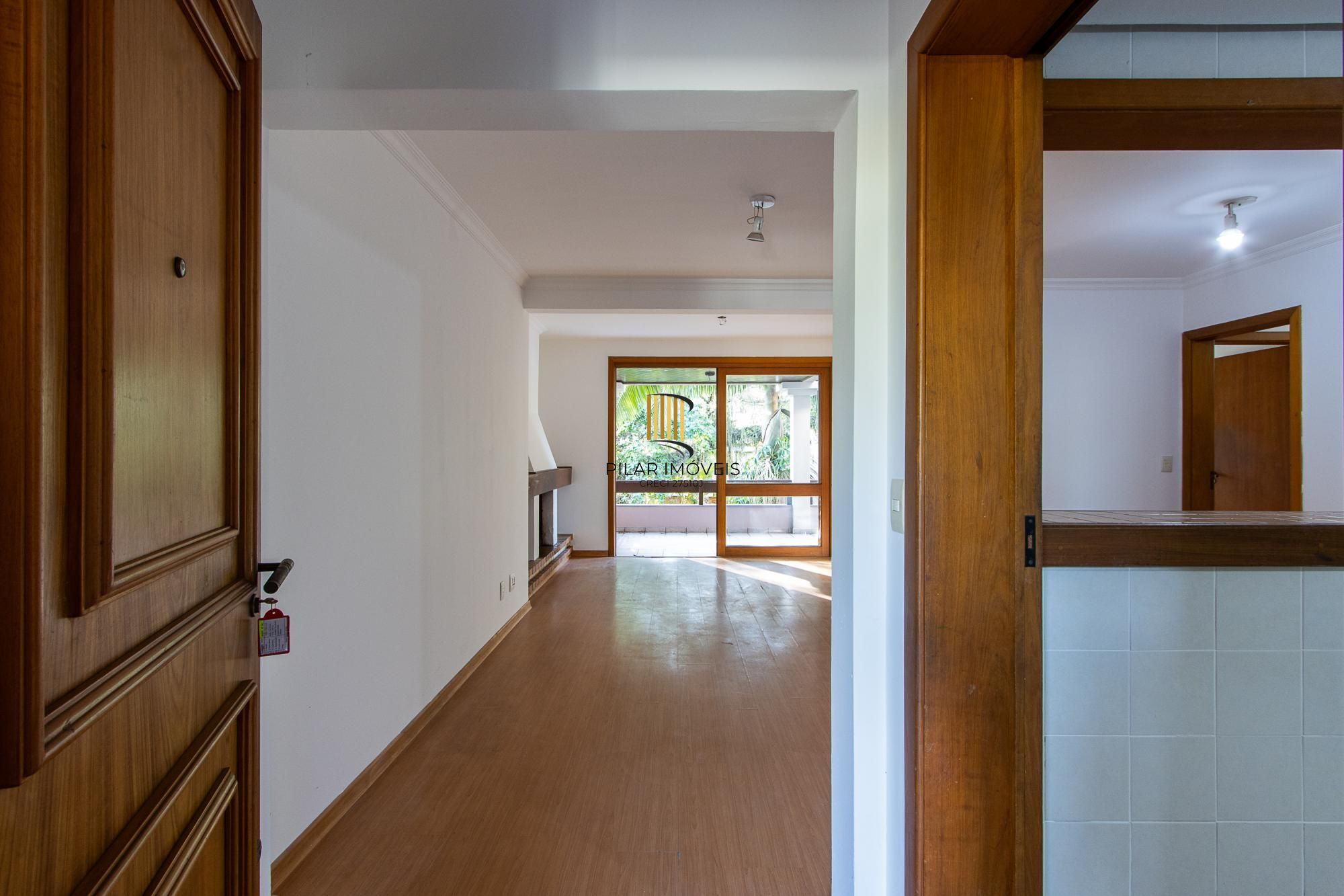 Apartamento bairro Cavalhada com 03 dormitórios, gabinete e 2 vagas 134,35m2 privativos! - Pilar Imóveis