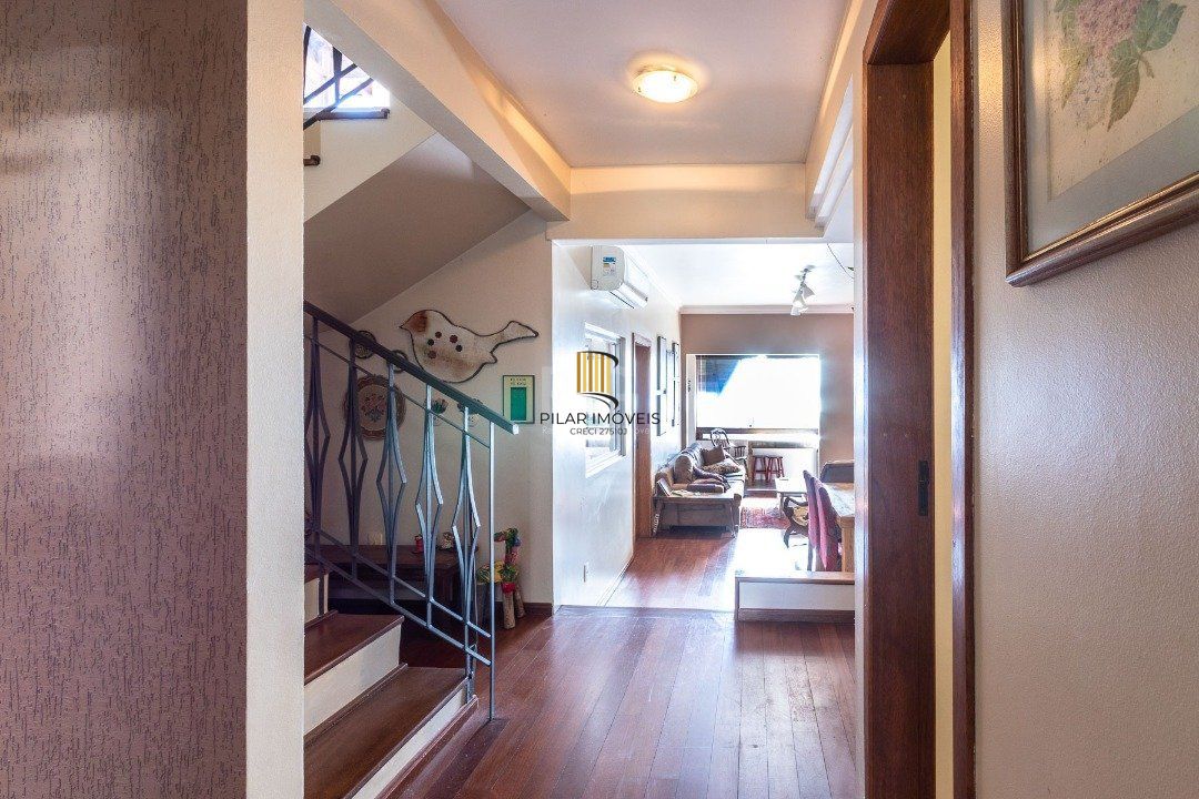 Casa para Venda - 226.96m², 3 dormitórios, sendo 2 suites, 3 vagas - Jardim Isabel