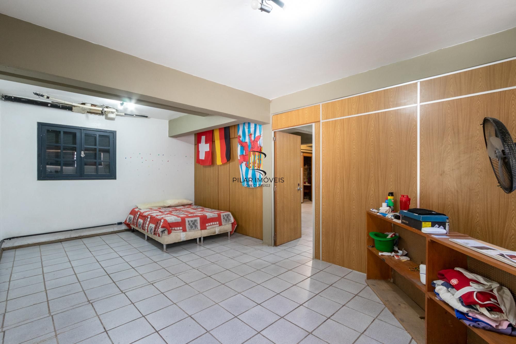 Casa para Venda - 286.28m², 2 dormitórios, sendo 1 suites, 3 vagas - Santa Tereza