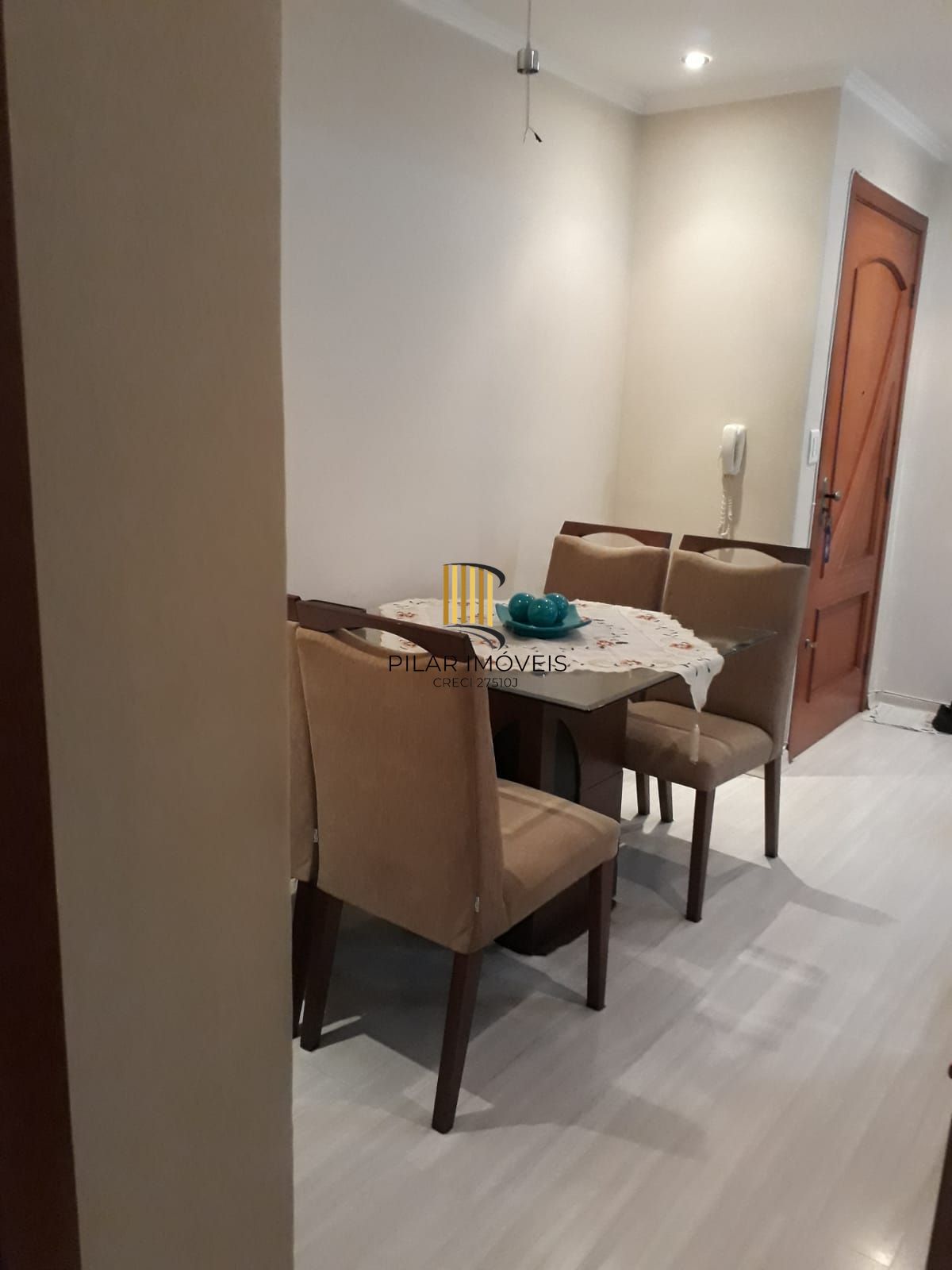 Apartamento de 52m², 1 dormitório, no Bairro Vila Nova, infraestrutura completa.