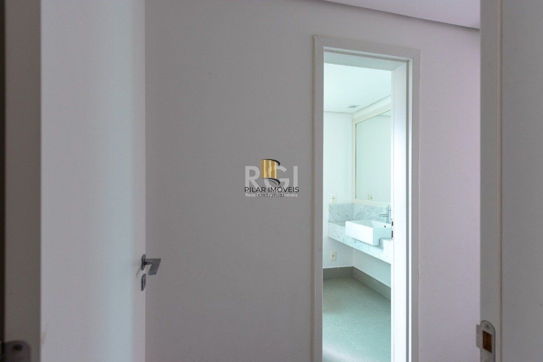 Apartamento 3 Dormitório(s) Bairro Cristal