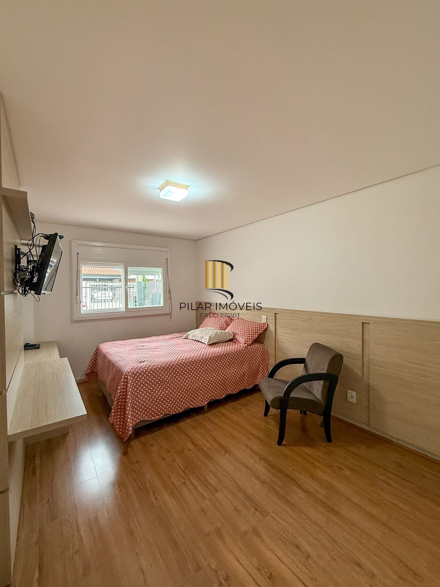 Casa no Lagos de Nova Ipanema com Elevador