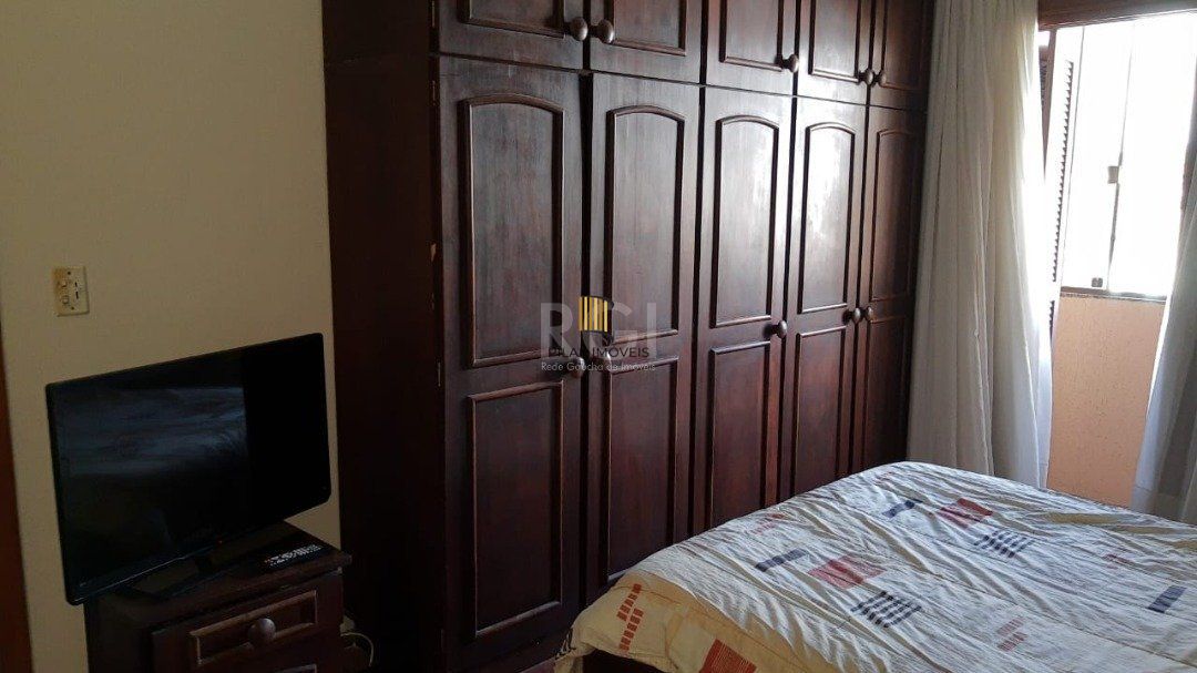 Cobertura para Venda - 182m², 4 dormitórios, sendo 1 suites, 2 vagas - São João