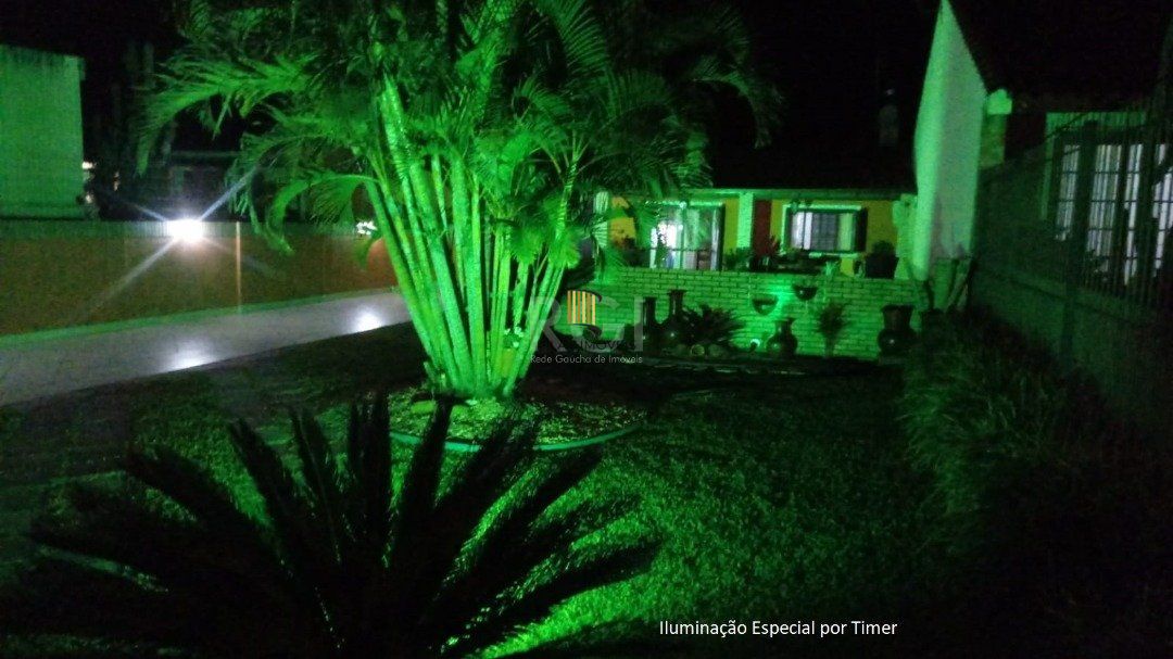 Casa para Venda - 198m², 2 dormitórios, 2 vagas - Belém Novo